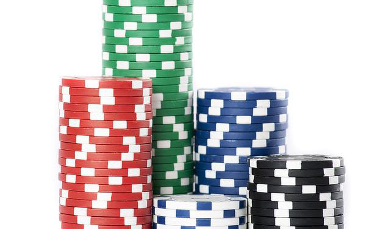 What are the principal measures to be considered while playing in casinos